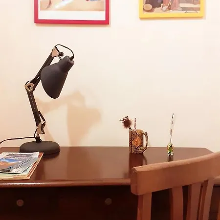 펜션 Modern In Napoli, Near Historical Centre *