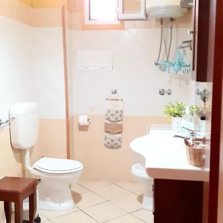 Modern In Napoli, Near Historical Centre 펜션 나폴리